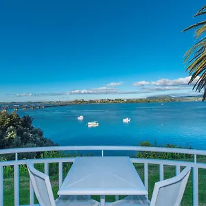 the-tauranga-on-the-waterfront-luxury-accommodation.rotoruahotelsnz.com/
